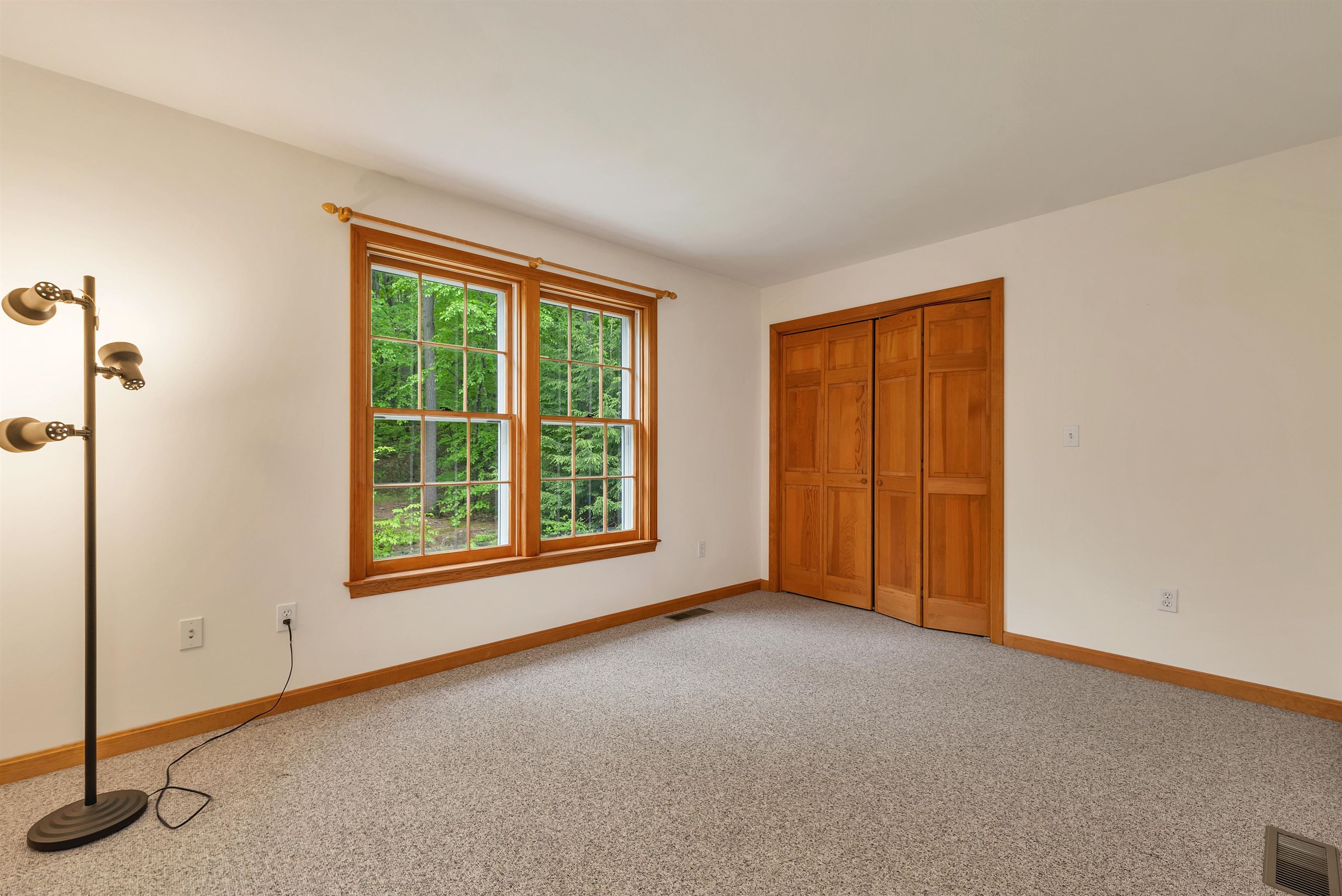 9 Wildwood Road Auburn, NH 03032 - Photo 25 of 40