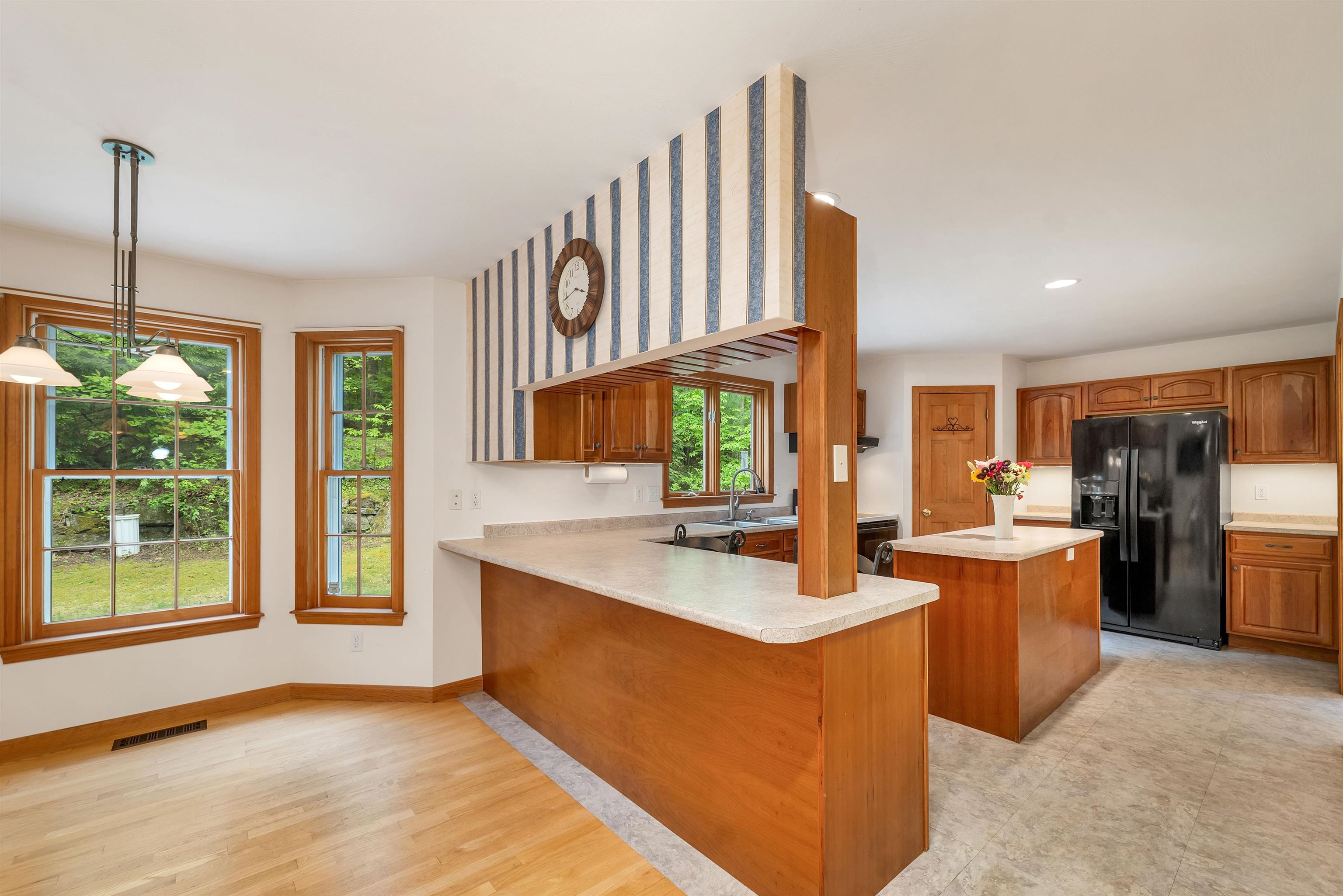 9 Wildwood Road Auburn, NH 03032 - Photo 9 of 40