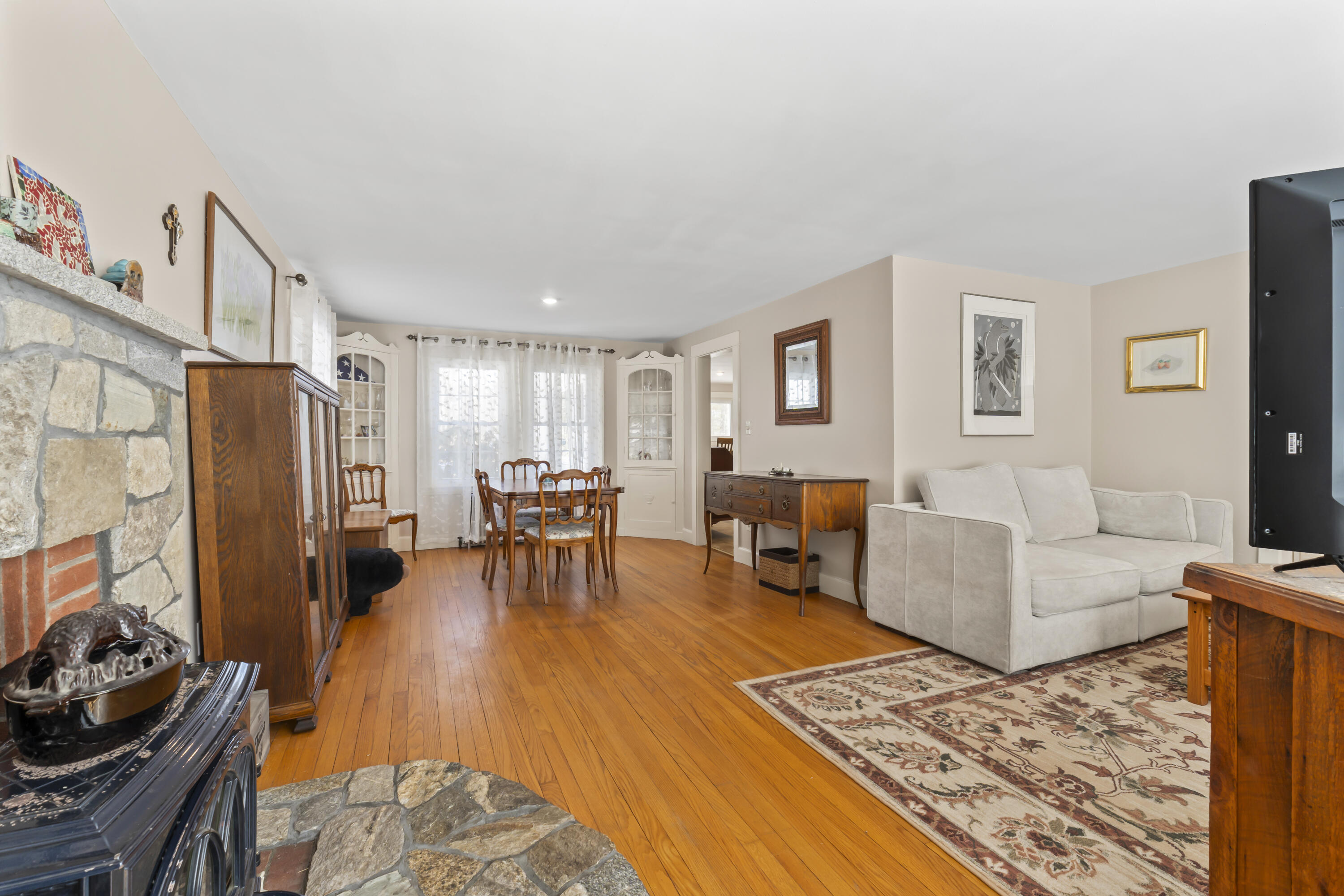 47 Pleasant Hill Road Falmouth, ME 04105 - Photo 16 of 61 47 Pleasant Hill Rd_0131