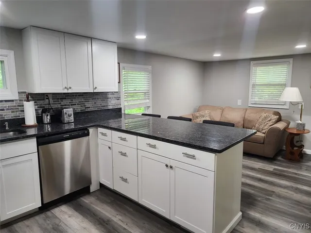 $90,000 | 515 Victory Road, Victory, NY 13143