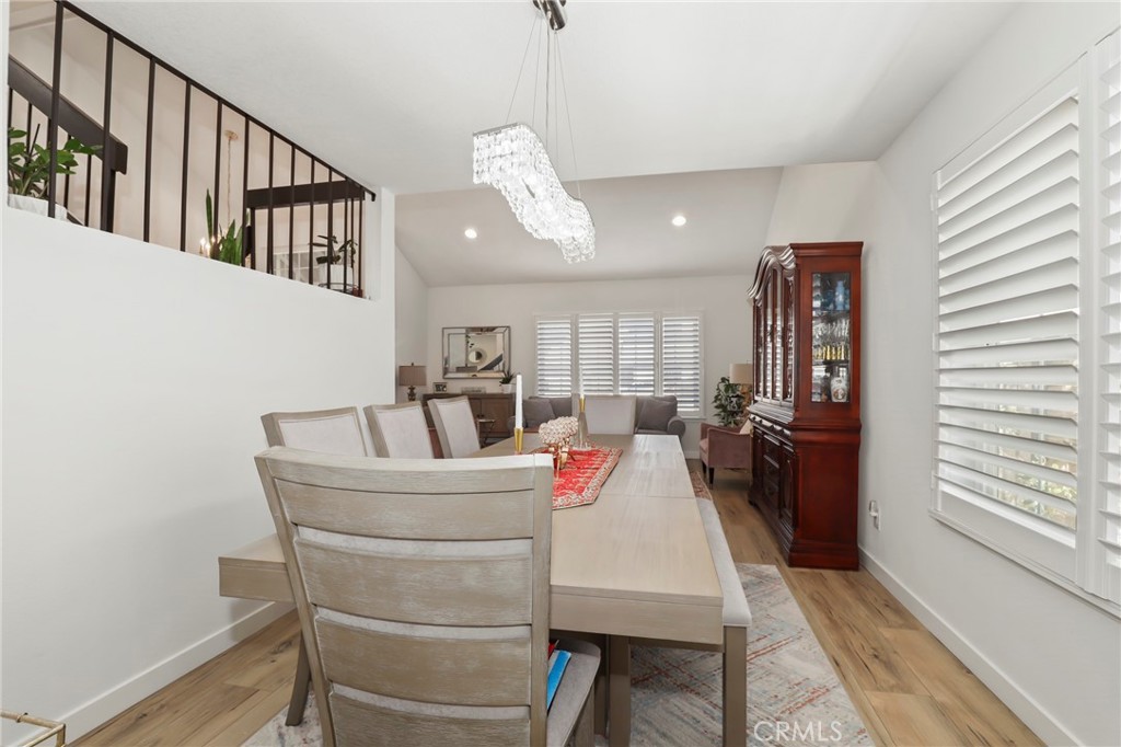20604 Lemmer Street Chatsworth, CA 91311 - Photo 10 of 48