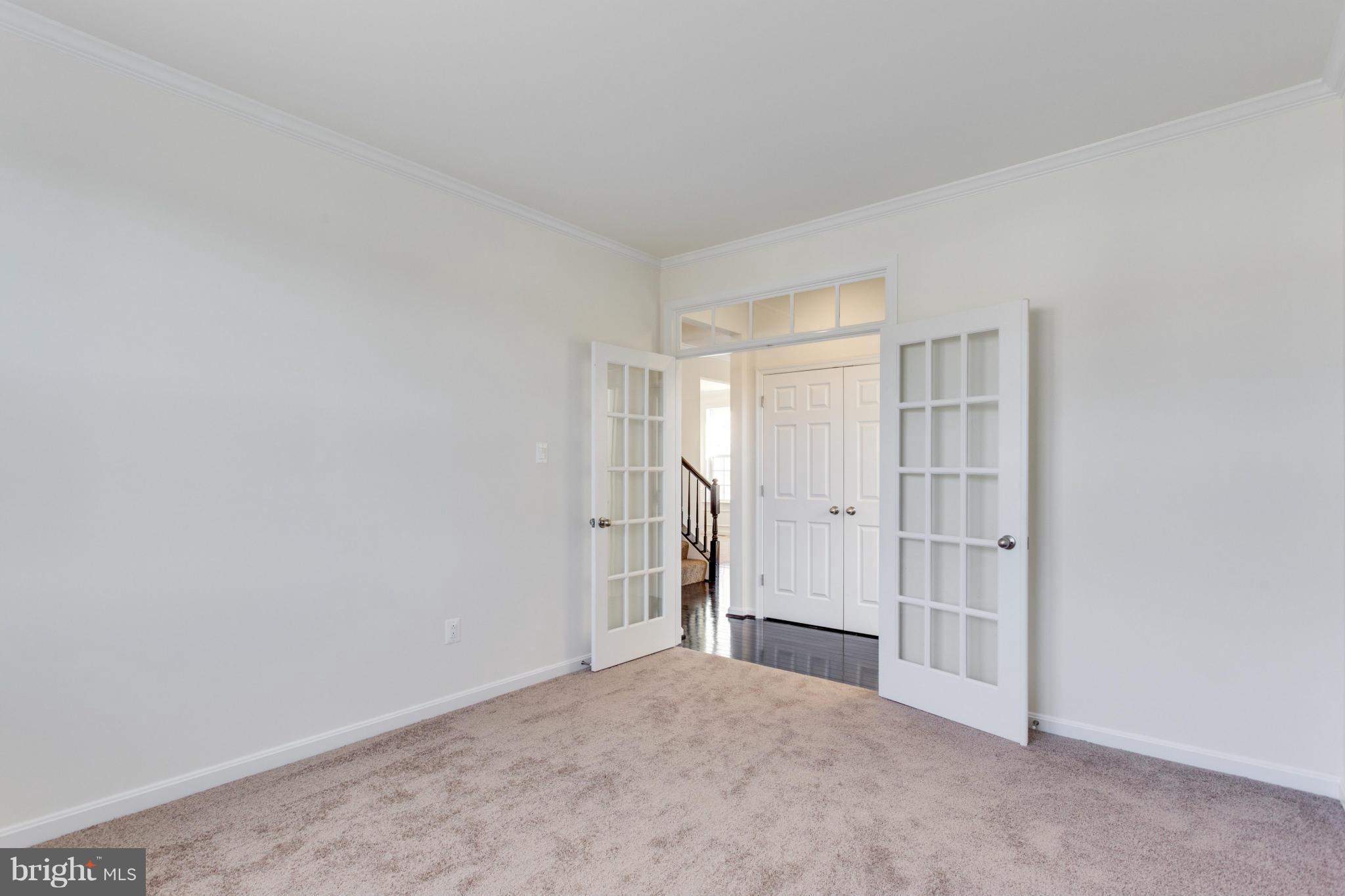 300 Henderson Road Bel Air, MD 21014 - Photo 6 of 30 Living Room