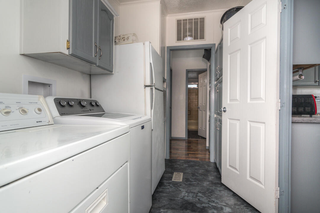 7105 Southwest Shad Road Terrebonne, OR 97760 - Photo 14 of 42 Shad Dr SW 7105 (10 of 43)