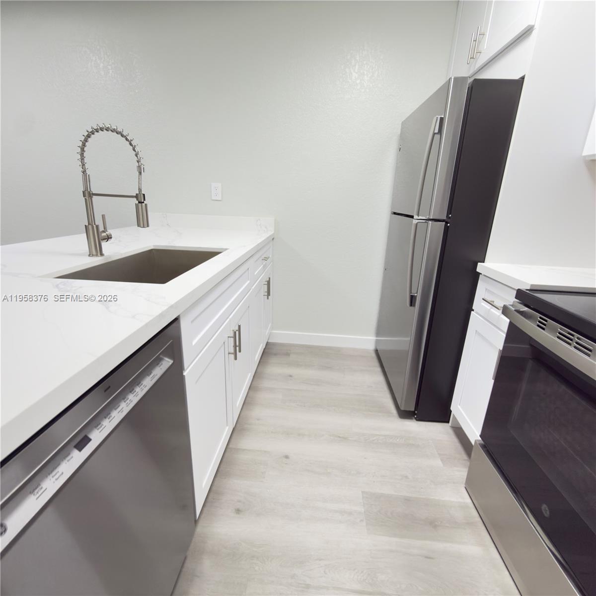 18206 Mediterranean Boulevard, Unit 321 Hialeah, FL 33015 - Photo 13 of 19