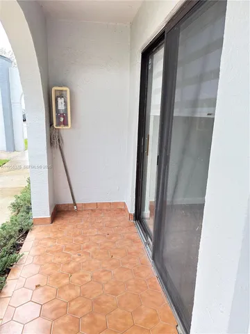 $2,600 | 18206 Mediterranean Boulevard, Unit 321, Hialeah, FL 33015