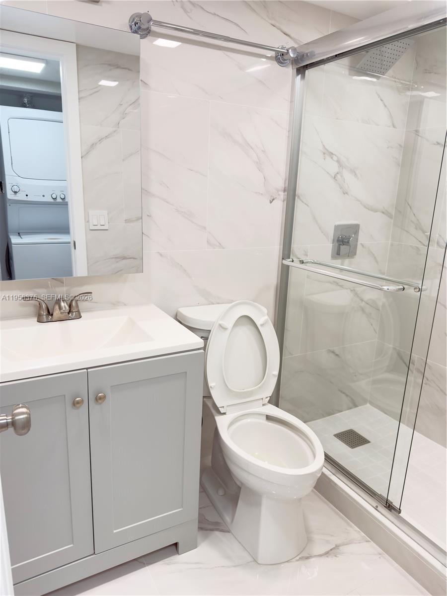 18206 Mediterranean Boulevard, Unit 321 Hialeah, FL 33015 - Photo 8 of 19