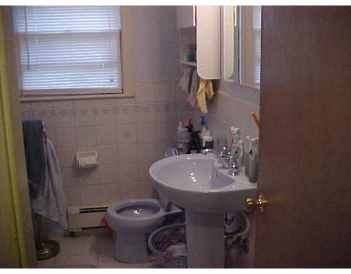 9 Smith Road Randolph, MA 02368 - Photo 7 of 11 Gallery Image 7
