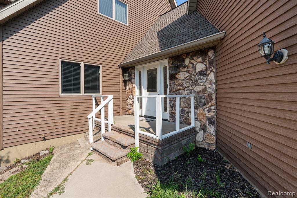 1907 Riverside Drive Port Huron, MI 48060 - Photo 25 of 58