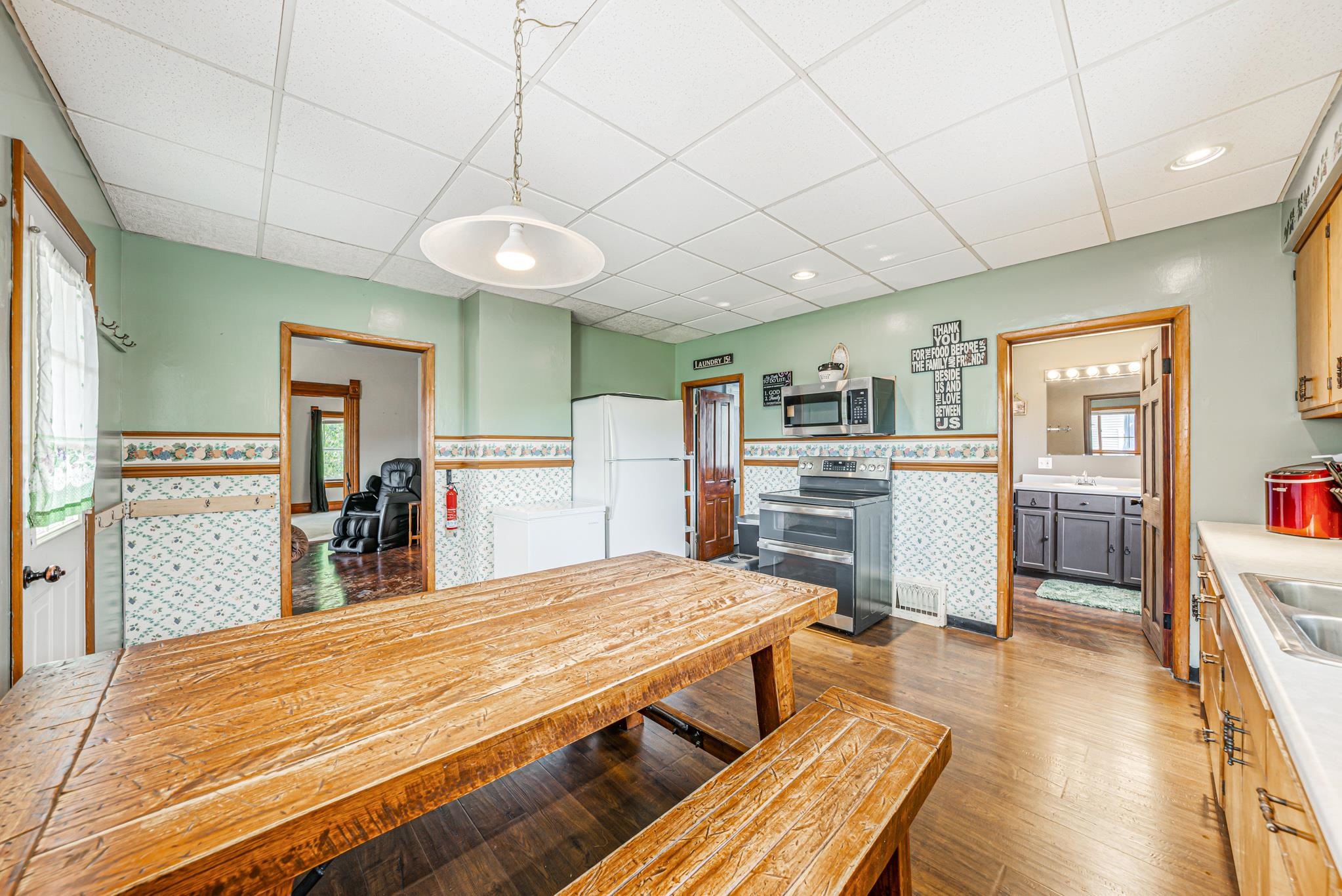 814 North Drew Street Appleton, WI 54911 - Photo 5 of 35