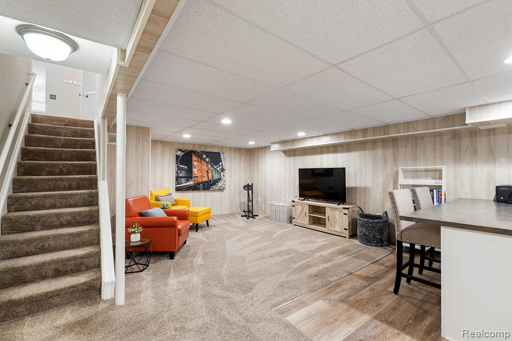 1371 Knightsbridge Road Canton, MI 48187 - Photo 35 of 46