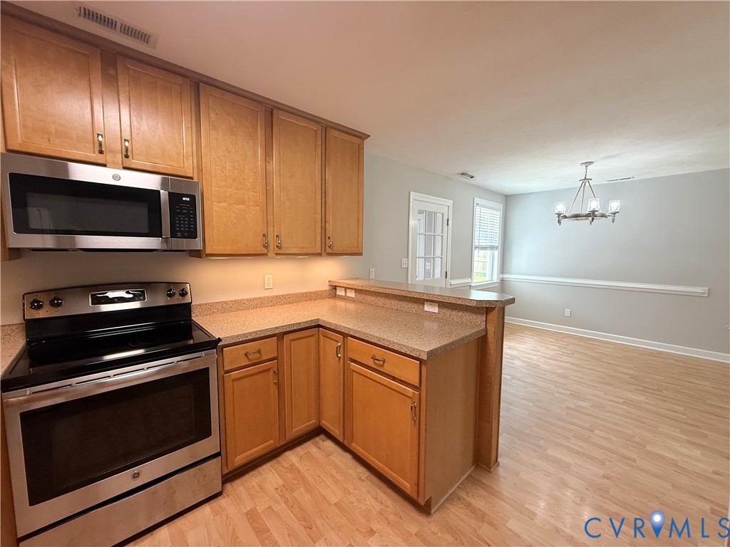 136 Twiggs Ferry Road Dutton, VA 23050 - Photo 10 of 38 stainless steel appliances