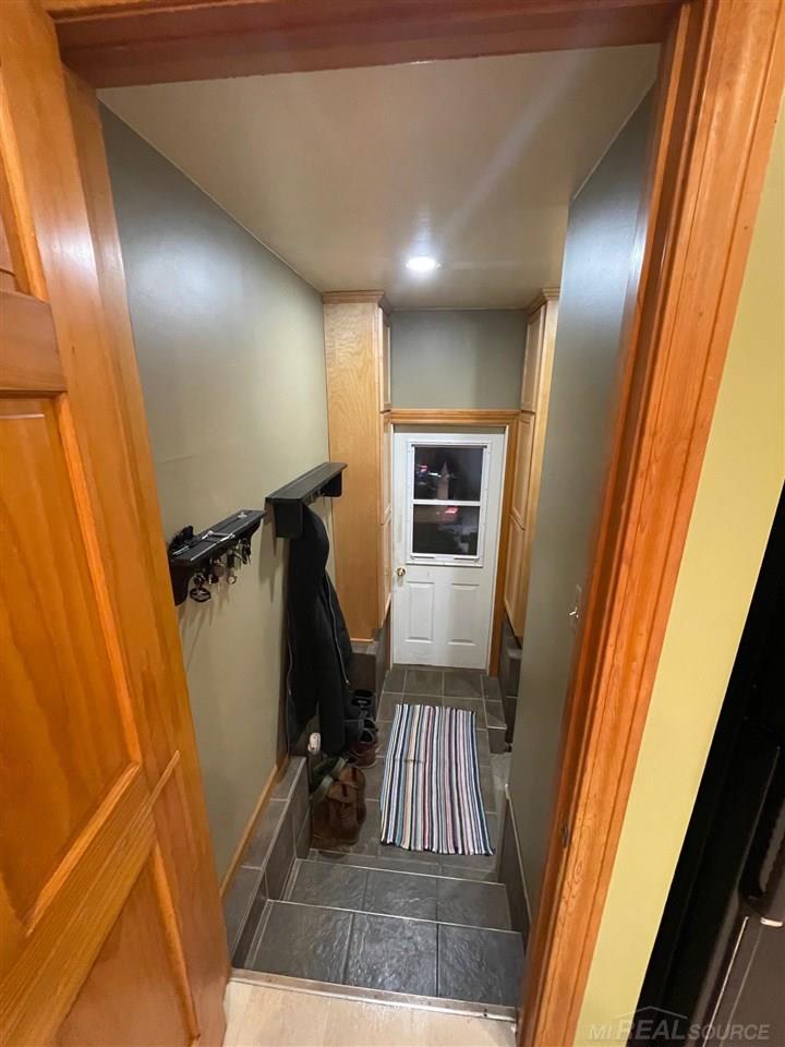 8836 Almont Road Almont, MI 48003 - Photo 20 of 25