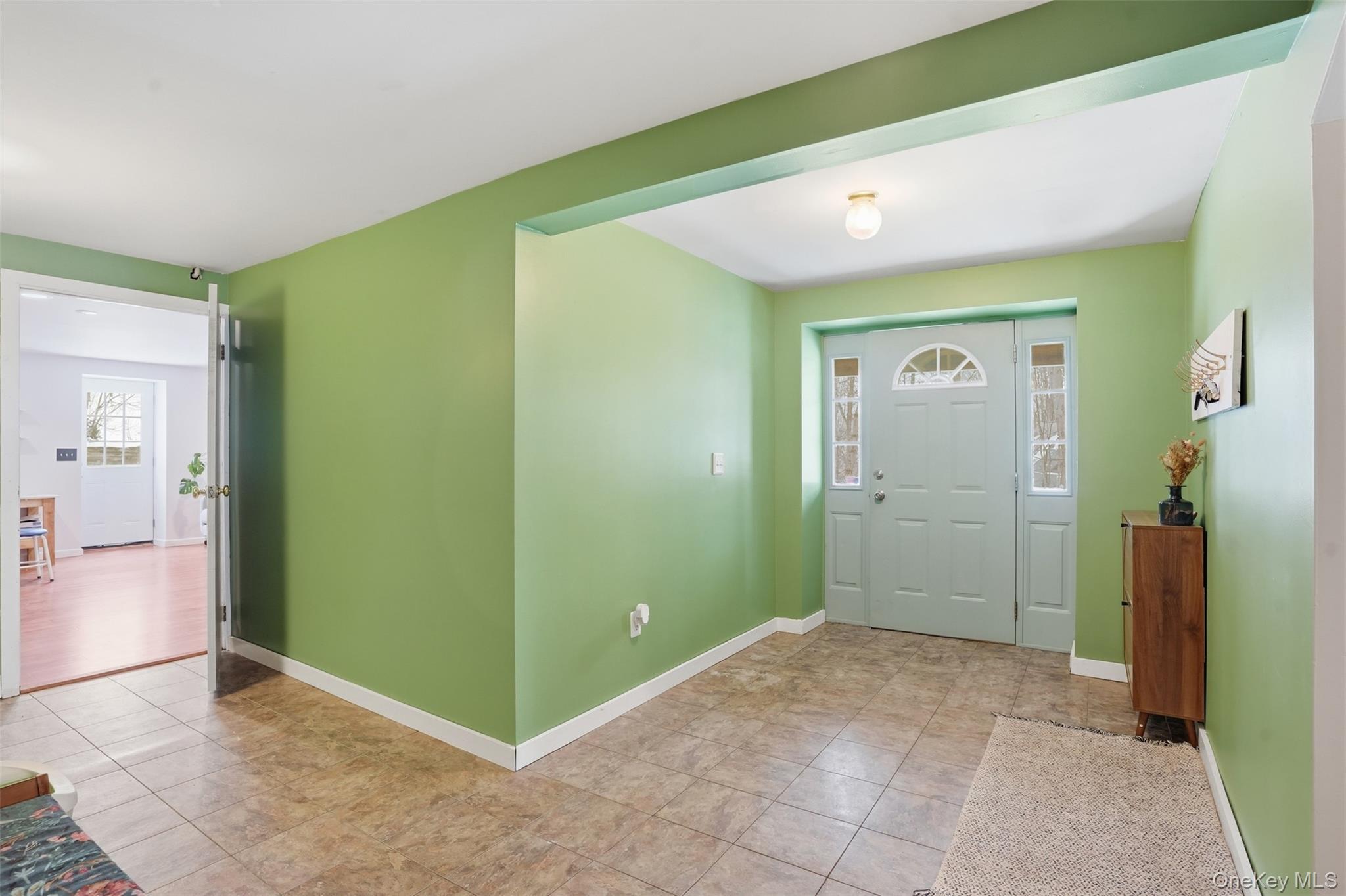 44 Triangle Of Clearwater Road Highland, NY 12528 - Photo 5 of 48 a view of entryway