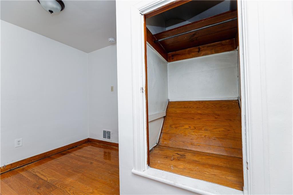 531 Beulah Road Pittsburgh, PA 15235 - Photo 23 of 32 a view of a room