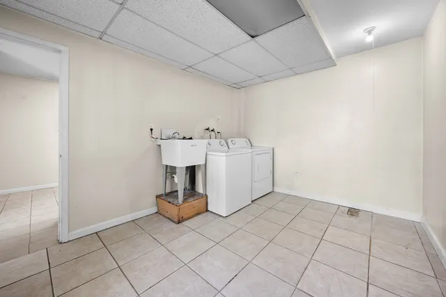 $300,000 | 1020 South Park Boulevard, Streamwood, IL 60107