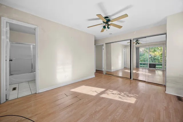 $300,000 | 1020 South Park Boulevard, Streamwood, IL 60107