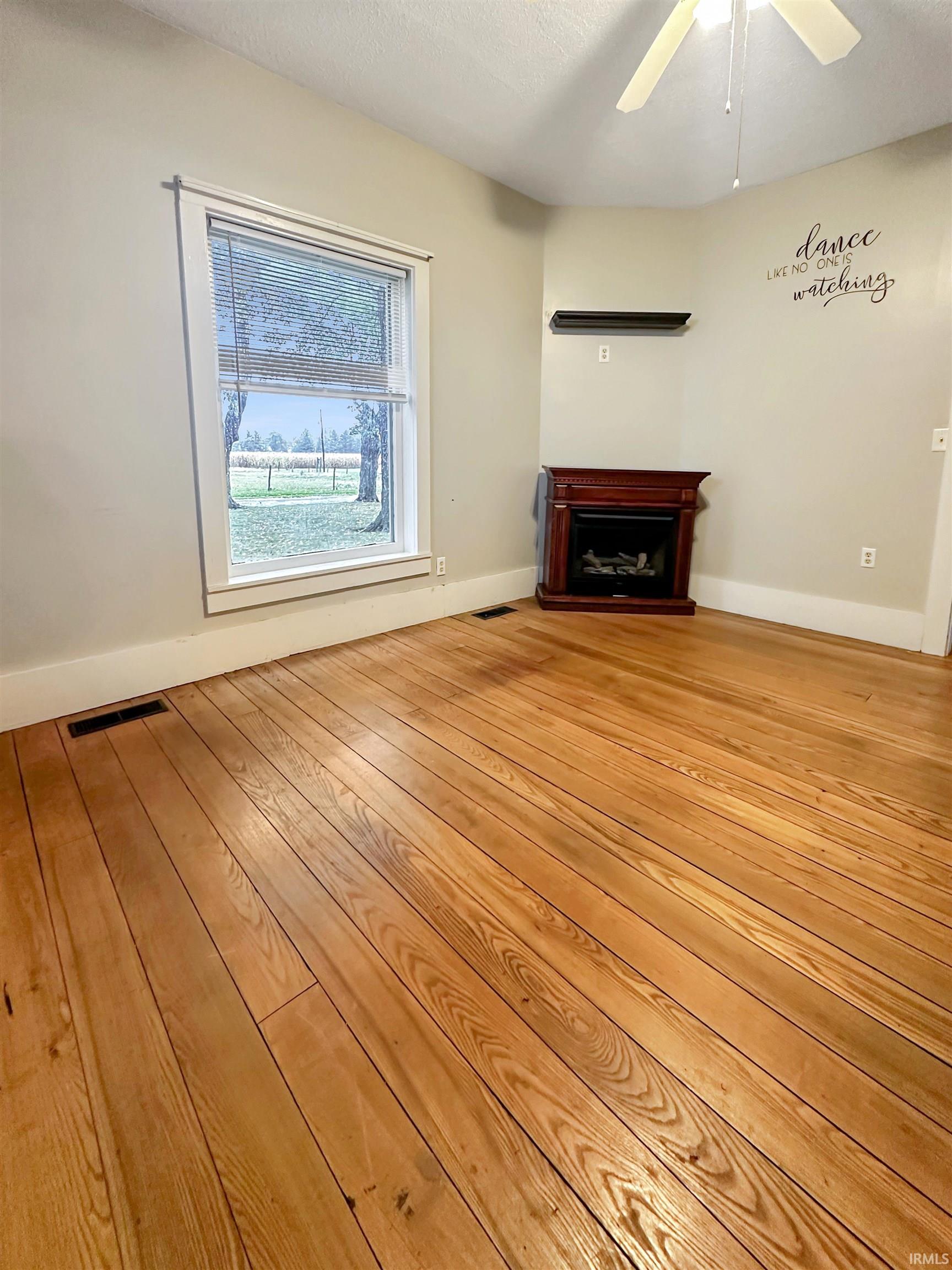 14145 1st Road Plymouth, IN 46563 - Photo 14 of 23 Gallery Image 14