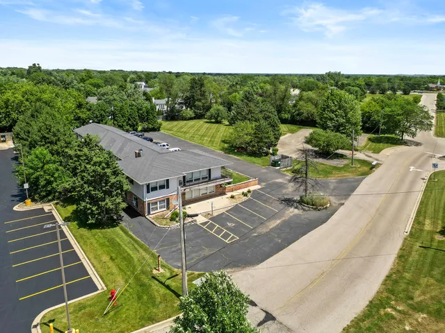 $1,400,000 | 898 South Rand Road, Lake Zurich, IL 60047