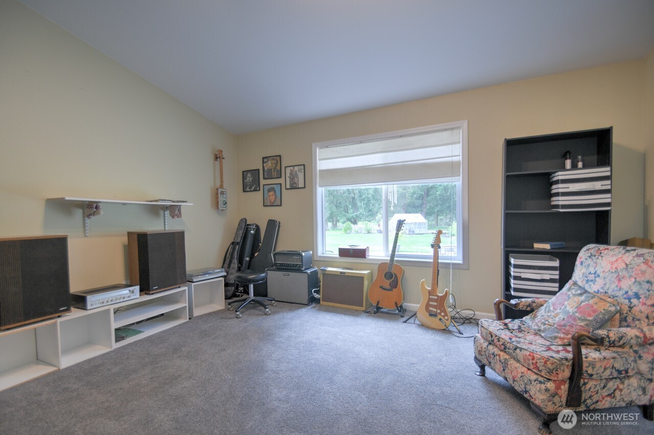 16915 Eugene Street Southwest Rochester, WA 98579 - Photo 23 of 38