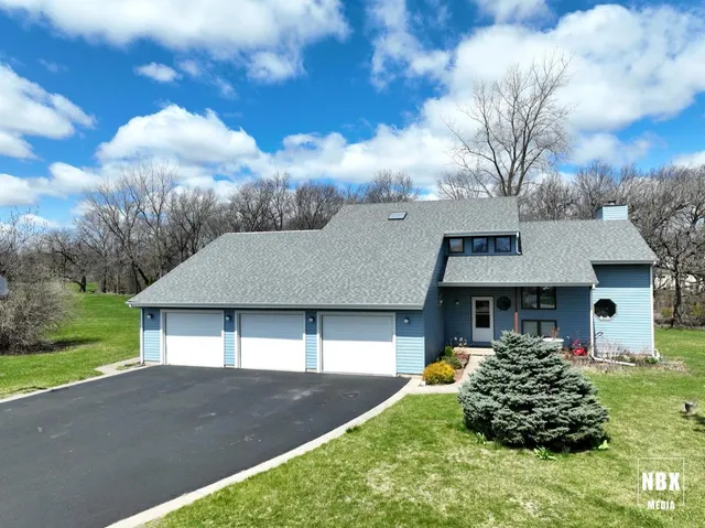 $489,000 | 15840 Overlook Lane, Huntley, IL 60142