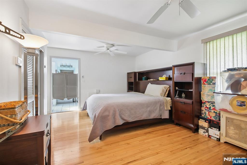 82 Seminary Street Bergenfield, NJ 07621 - Photo 10 of 29