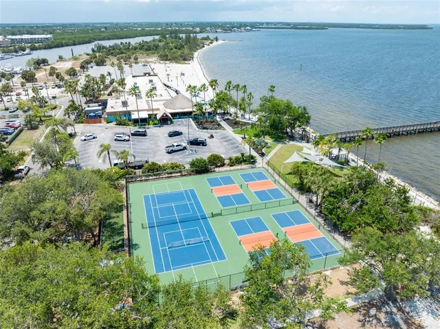 $164,000 | 611 Destiny Drive, Unit 509, Ruskin, FL 33570