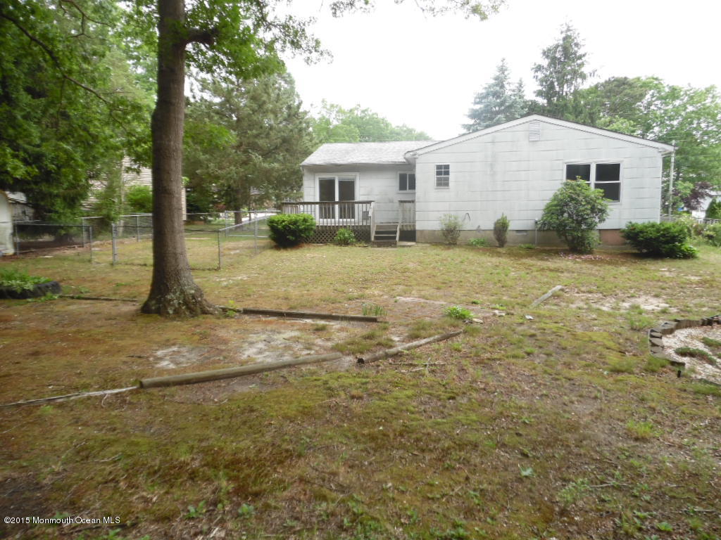 200 Commodore Road Manahawkin, NJ 08050 - Photo 3 of 11 2015-06-04 17.47.42