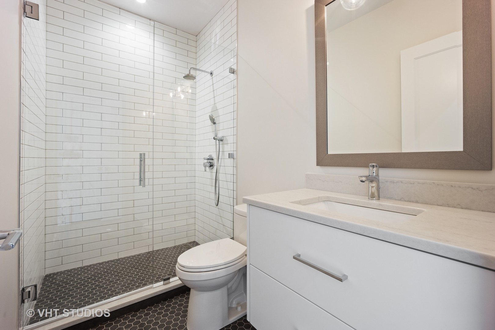1766 Longvalley Road Glenview, IL 60025 - Photo 22 of 35