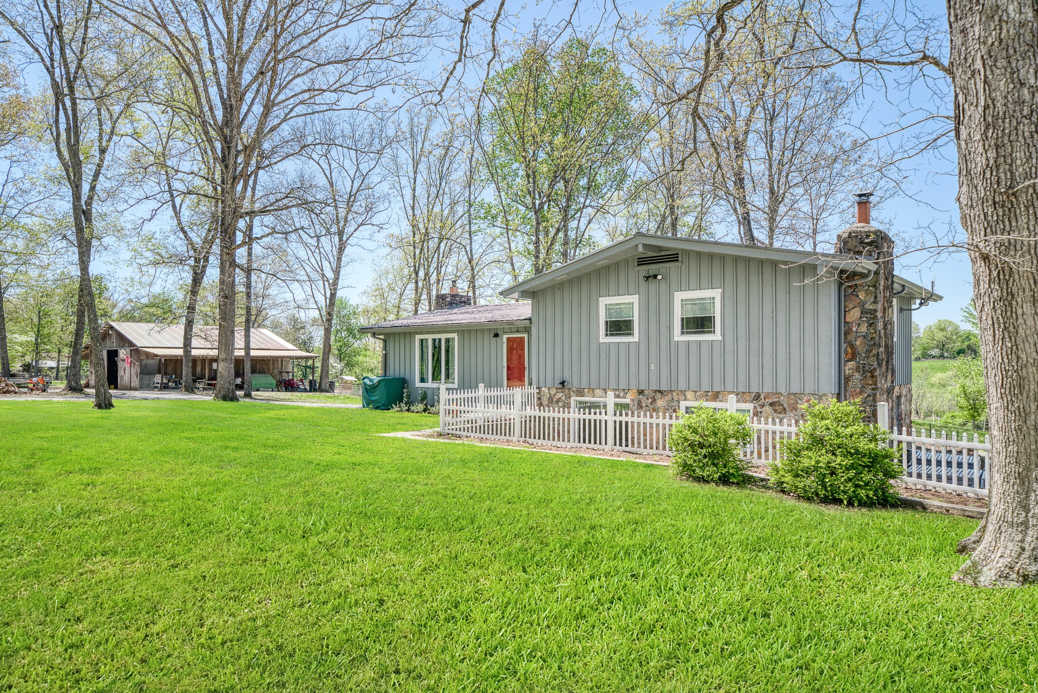 1563 Boyd Creek Road Sparta, TN 38583 - Photo 1 of 77 Gallery Image 1