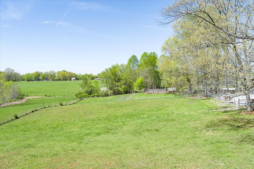 1563 Boyd Creek Road Sparta, TN 38583 - Photo 58 of 77 Gallery Image 58