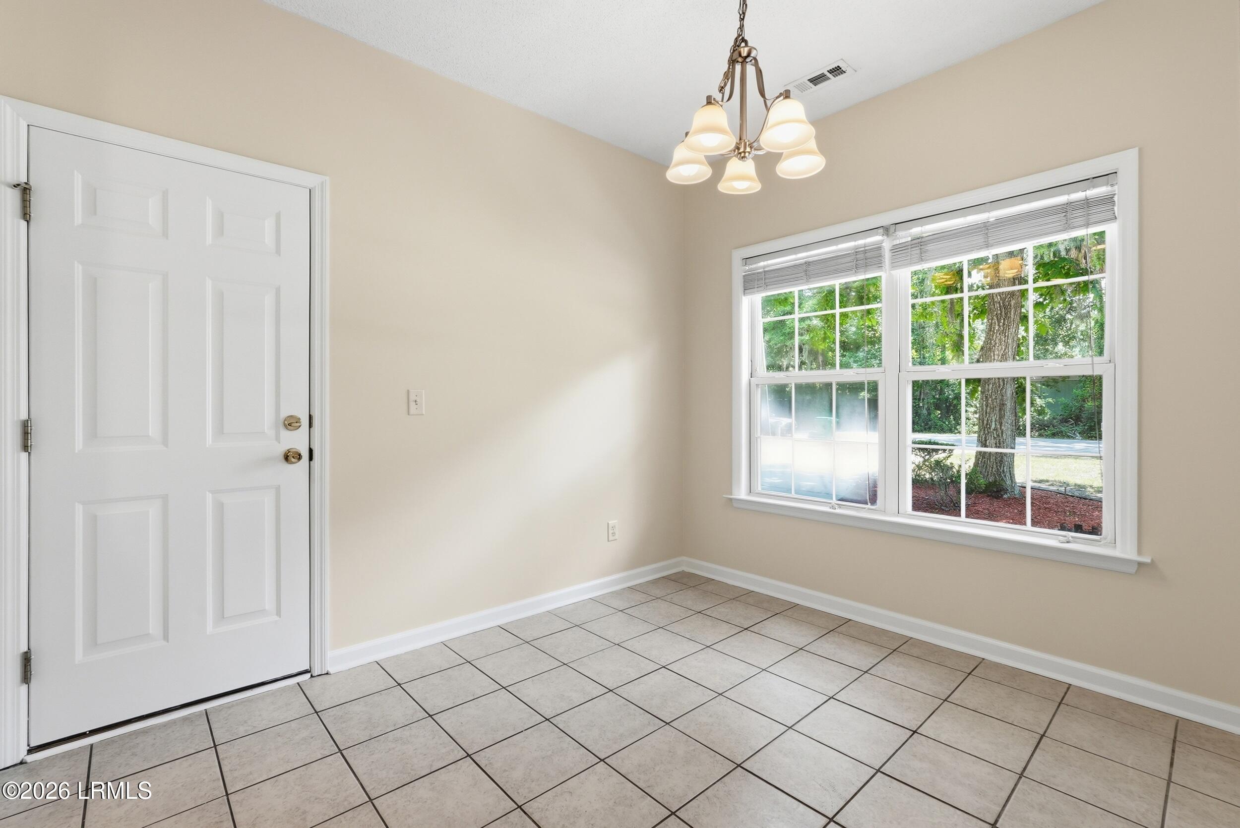 9 Shorts Landing Road Beaufort, SC 29907 - Photo 5 of 24 Dining