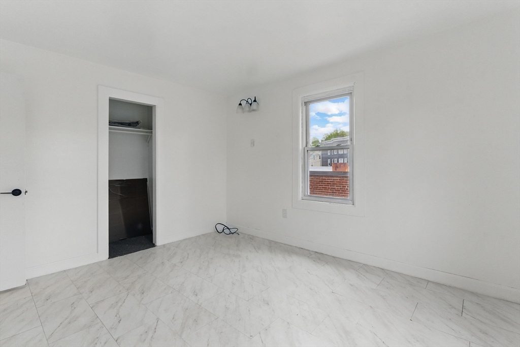 416 Orange Street Springfield, MA 01108 - Photo 23 of 42 Gallery Image 23