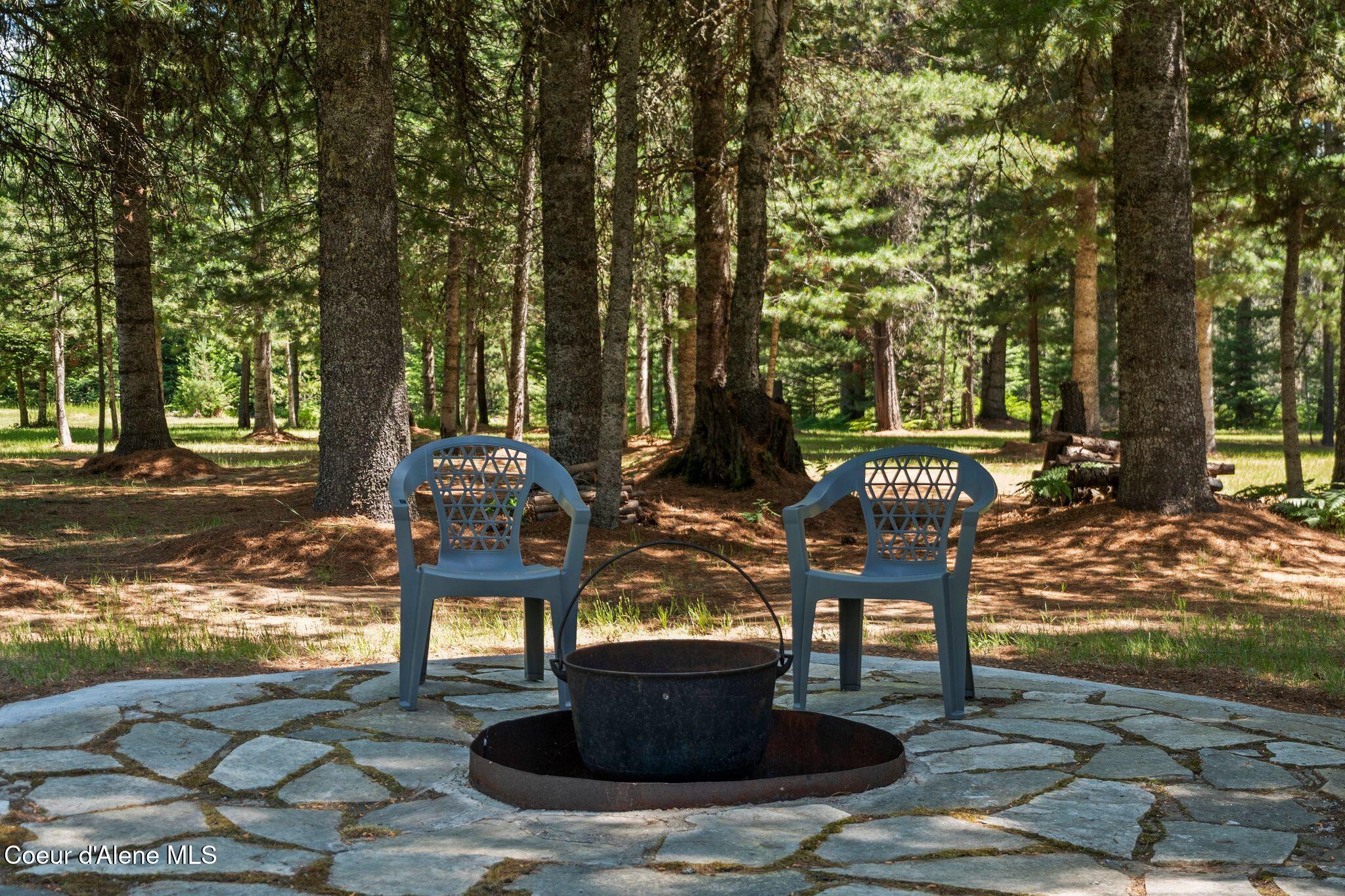 249 Indigo Sky Road Sandpoint, ID 83864 - Photo 12 of 71 Ideal for summer gatherings