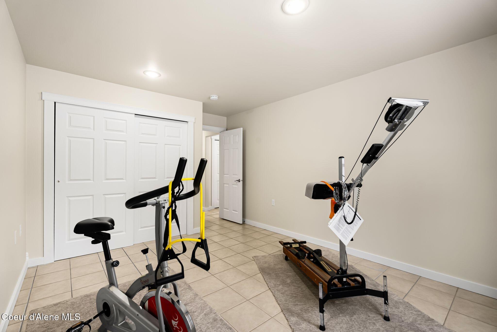 249 Indigo Sky Road Sandpoint, ID 83864 - Photo 27 of 66 2nd bedroom
