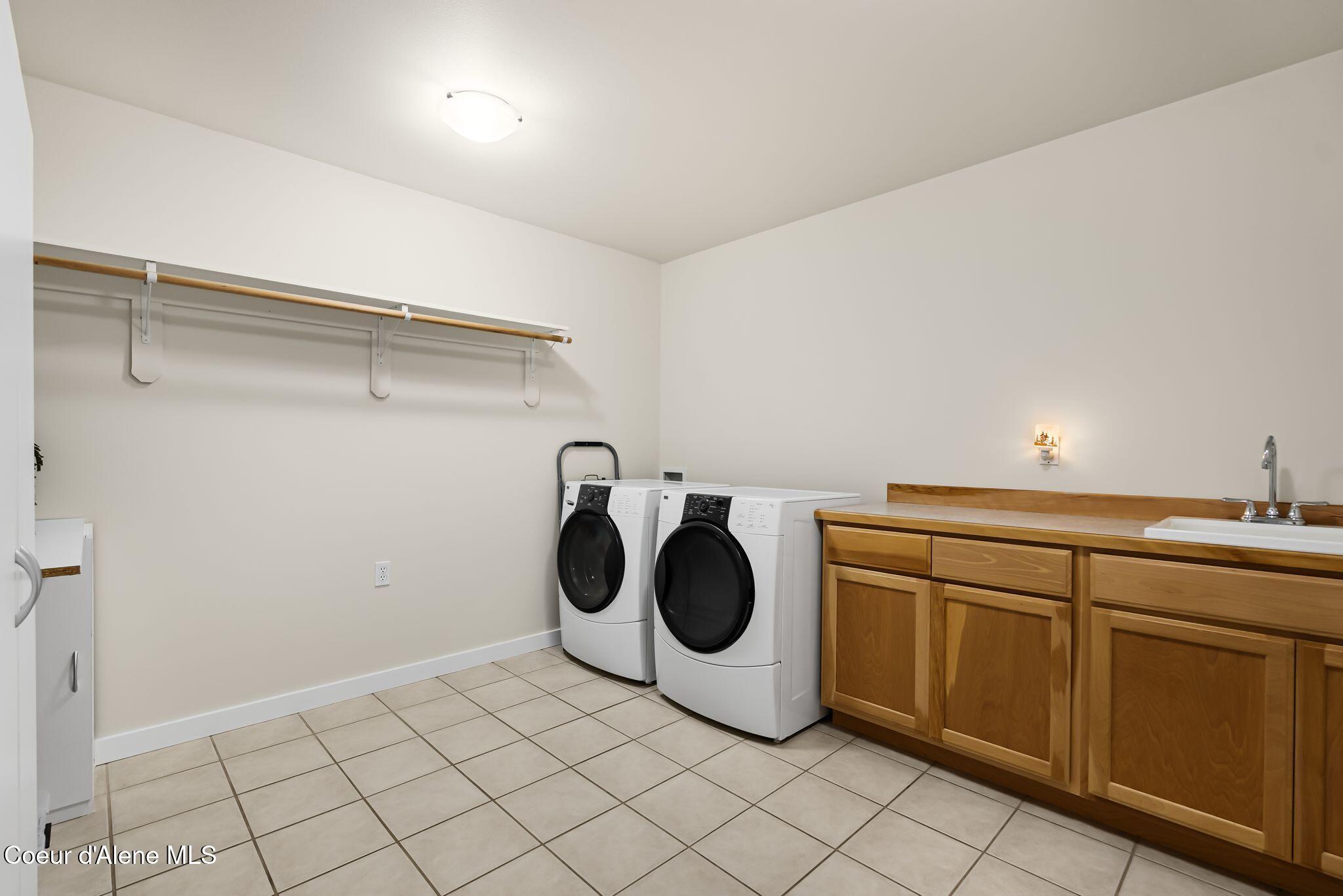 249 Indigo Sky Road Sandpoint, ID 83864 - Photo 45 of 71 Laundry/craft room
