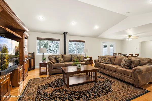 $1,280,000 | 249 Indigo Sky Road, Sandpoint, ID 83864