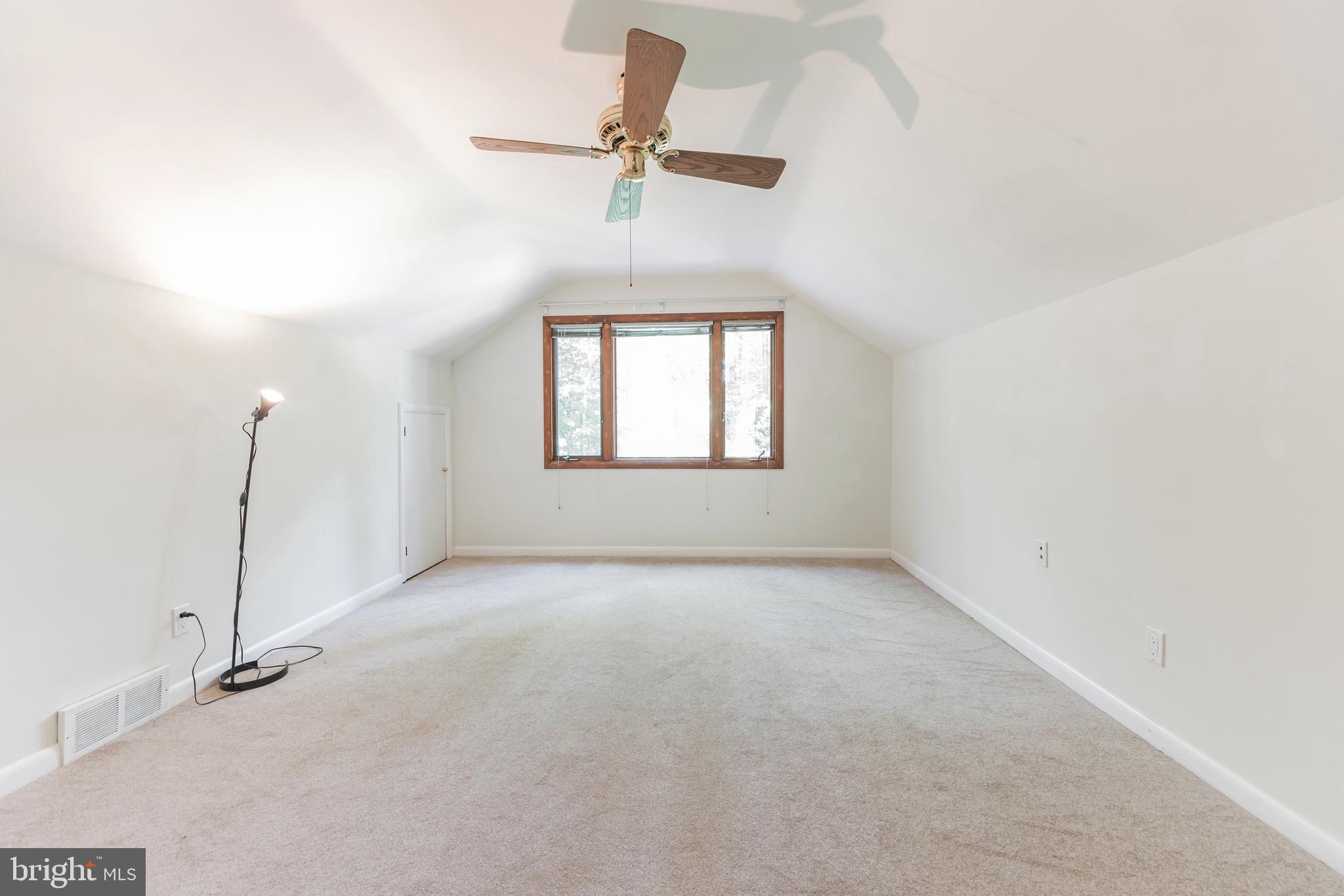 548 Forest Road Wayne, PA 19087 - Photo 23 of 28 Bedroom 4