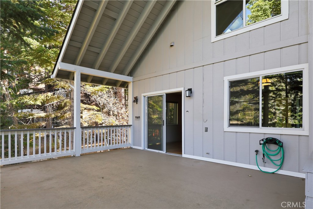 174 Golf Course Road Lake Arrowhead, CA 92391 - Photo 56 of 71 a view of porch and a window