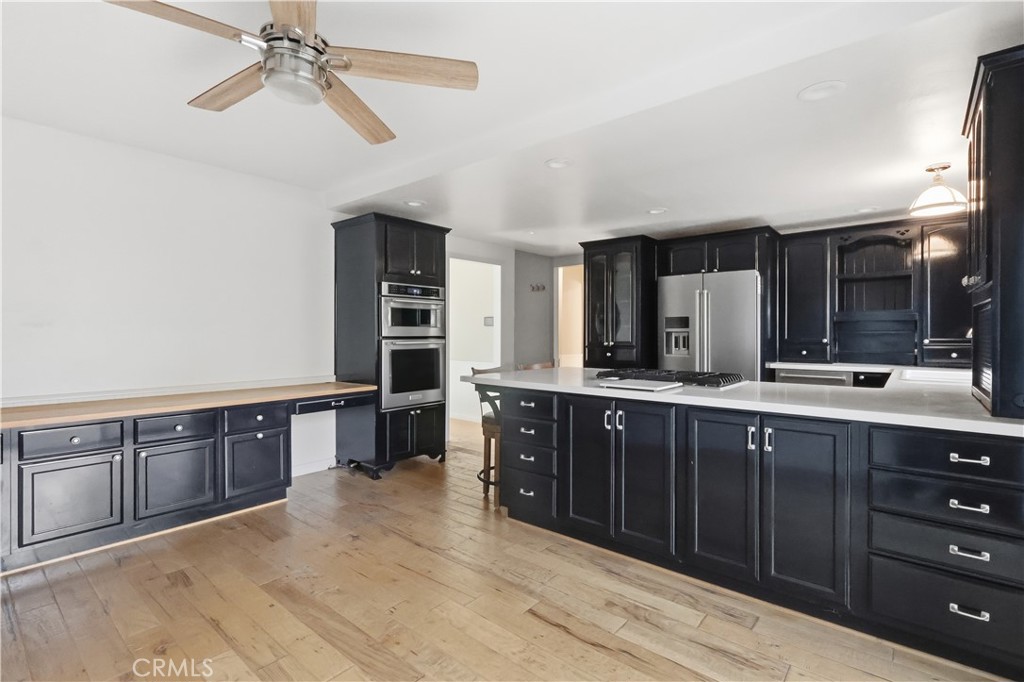 174 Golf Course Road Lake Arrowhead, CA 92391 - Photo 10 of 71 a spacious bathroom with a granite countertop double vanity sink and mirror