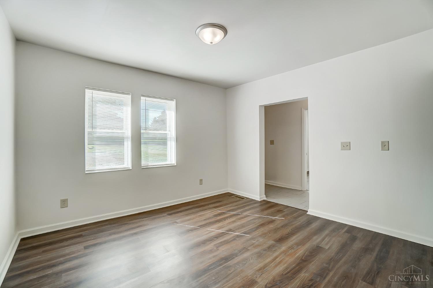 3790 West Fork Road Cincinnati, OH 45247 - Photo 12 of 54 Gallery Image 12
