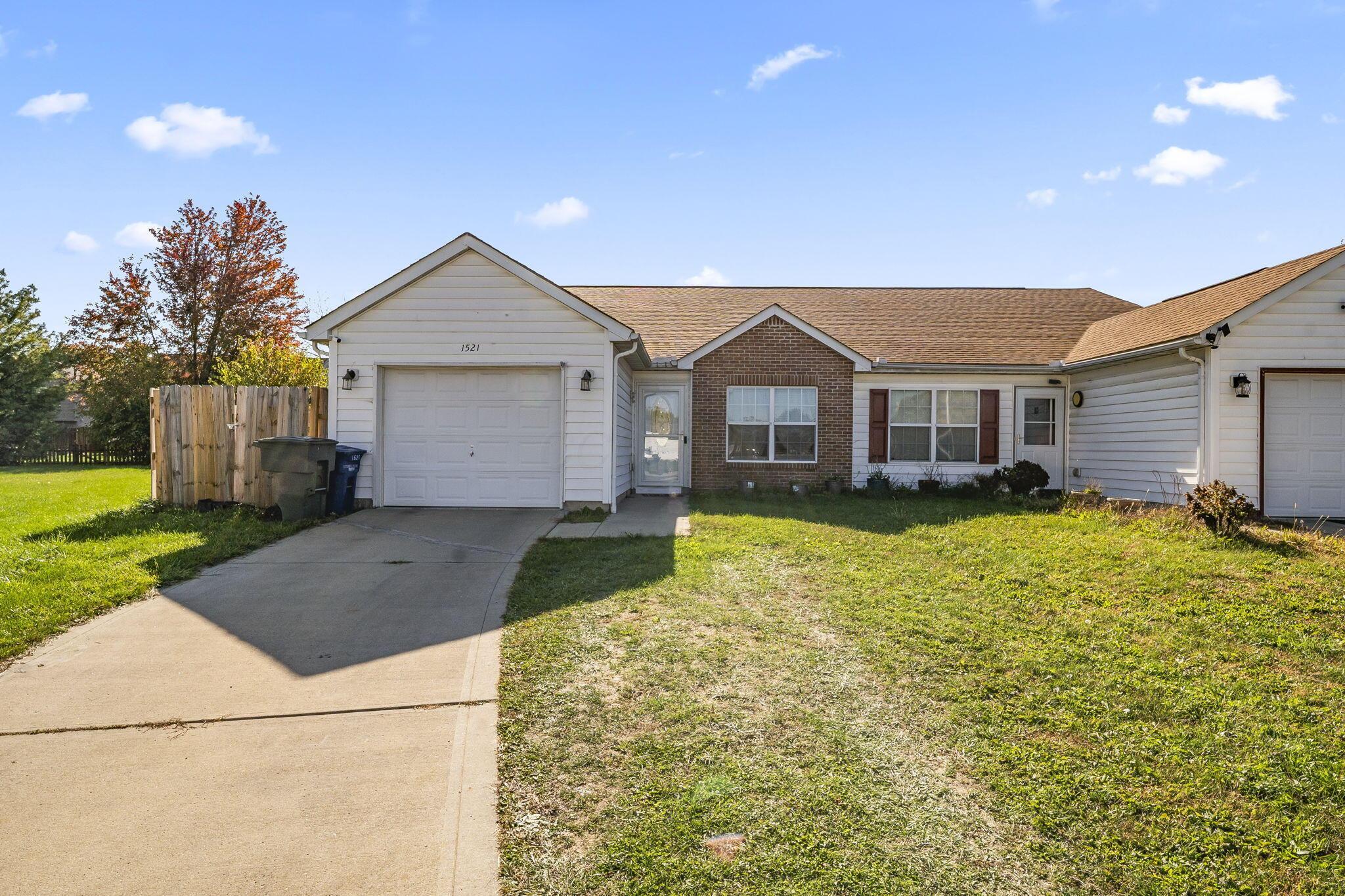 1521 October Ridge Court Columbus, OH 43223 - Photo 4 of 64 4-web-or-mls-DSC09748