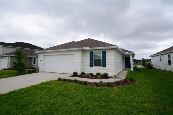 $2,280 | 19 Waverly Place, Palm Coast, FL 32164