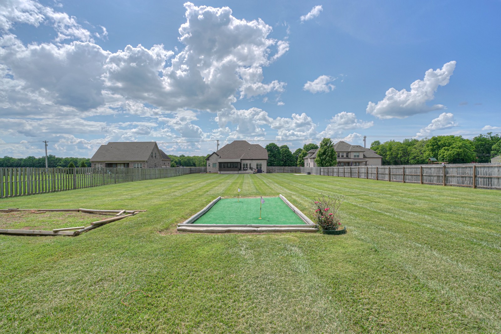 9620 Mona Road Murfreesboro, TN 37129 - Photo 55 of 58 a view of a volley ball court