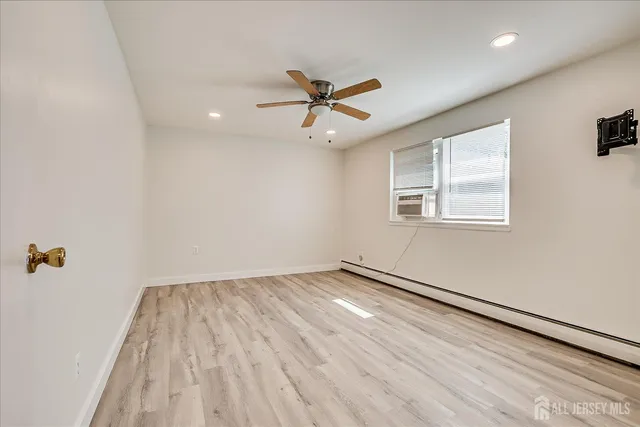 $1,750 | 289 Main Street, Unit 4P, Spotswood, NJ 08884