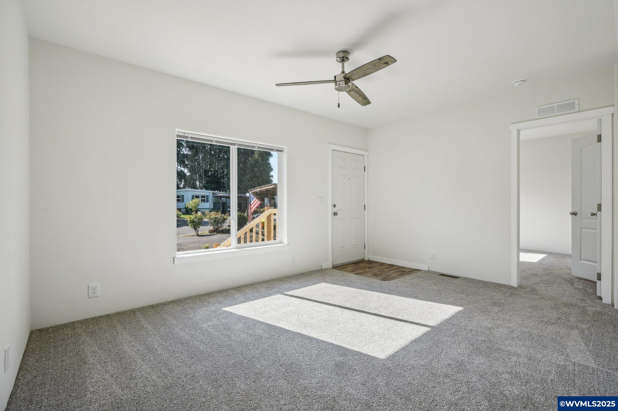 5355 River Road North, Unit 72 Keizer, OR 97303 - Photo 7 of 26