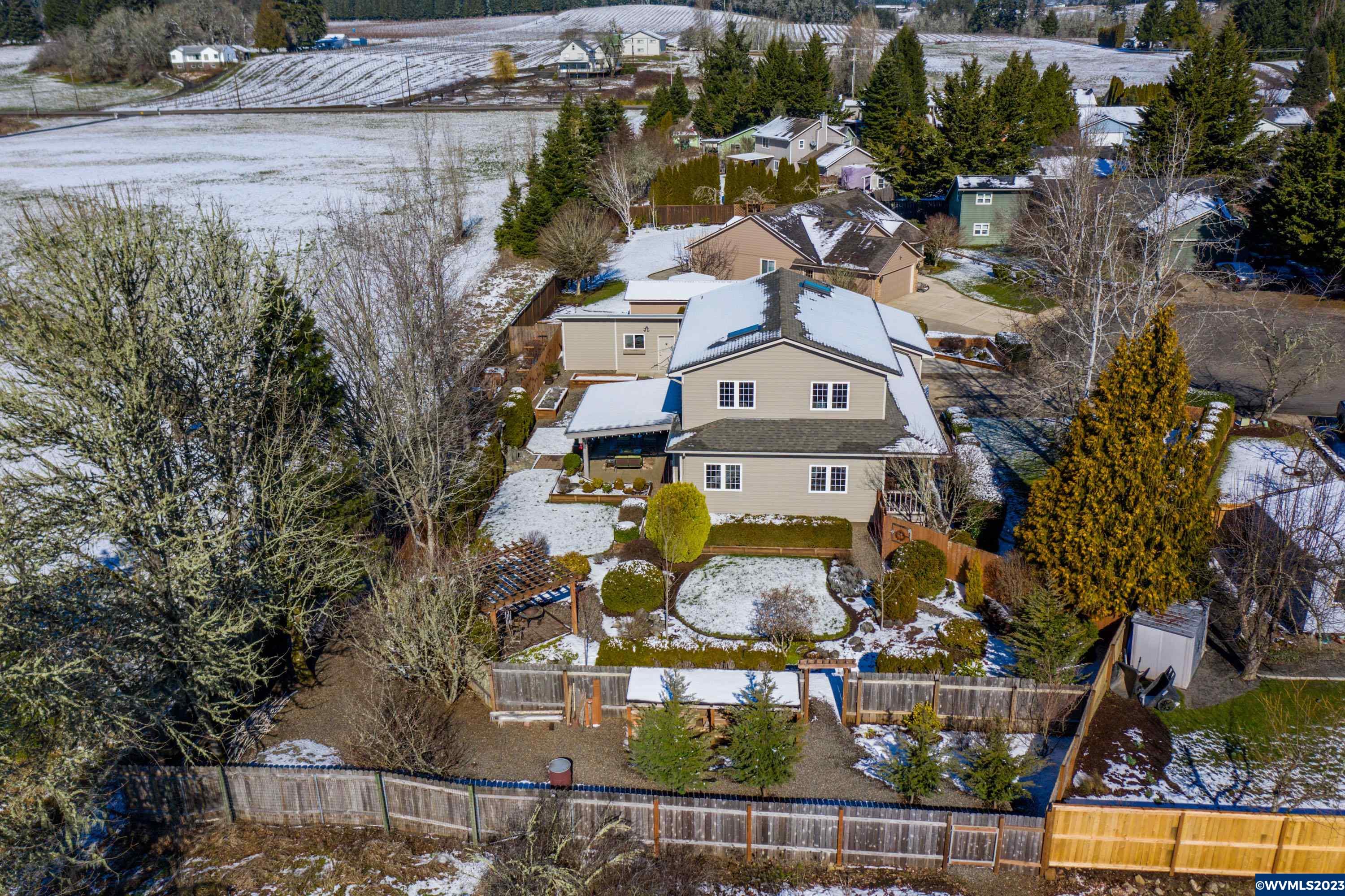 1675 Southwest Filbert Lane Dallas, OR 97338 - Photo 41 of 42 Gallery Image 41