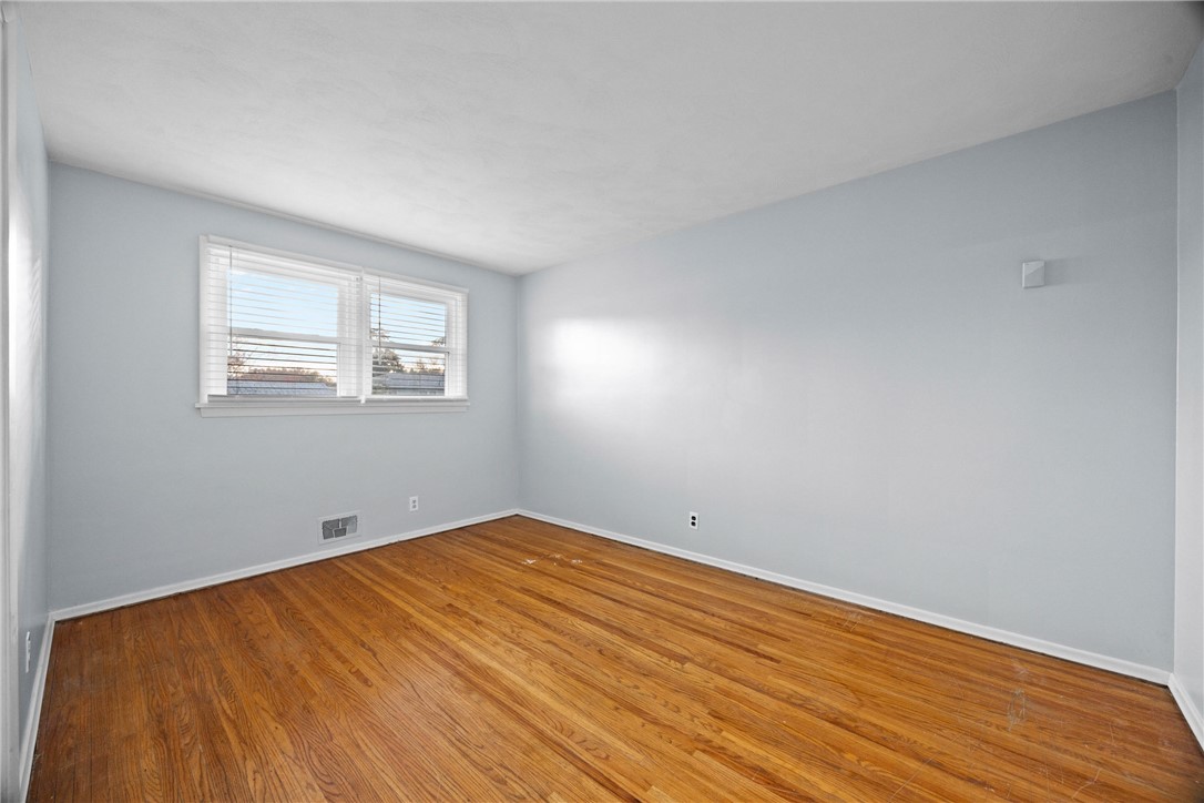 1145 Whitlock Road Irondequoit, NY 14609 - Photo 23 of 42