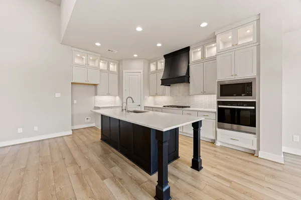 $524,650 | 302 Marsh Wren Way, Magnolia, TX 77354