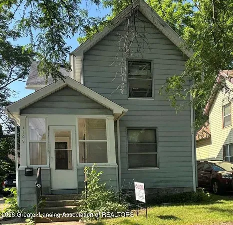 $124,900 | 1109 West Washtenaw Street, Lansing, MI 48915