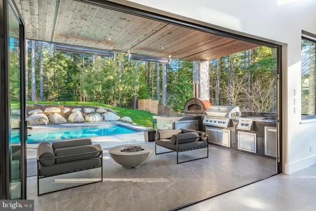 $2,370,000 | 2801 Westbrook Lane, Bowie, MD 20721